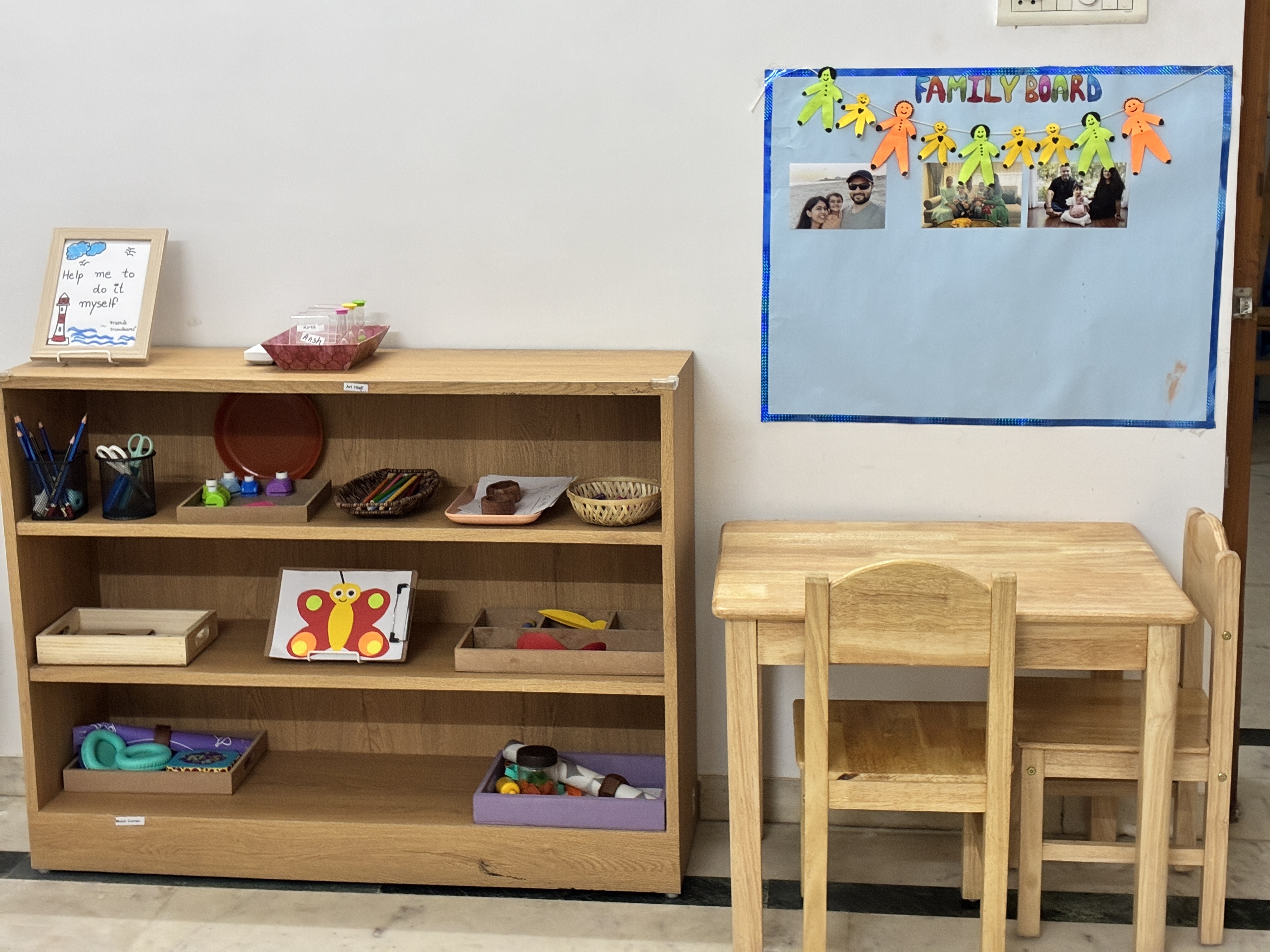 Child writing corner table and chairs
